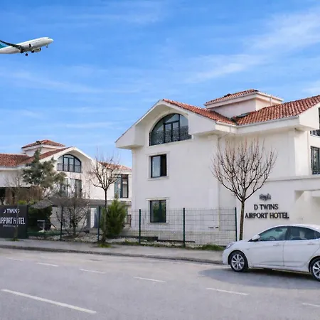 Hotel D Twins Airport
